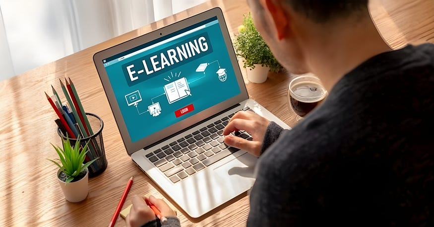 Best Websites to Learn Freelancing Online